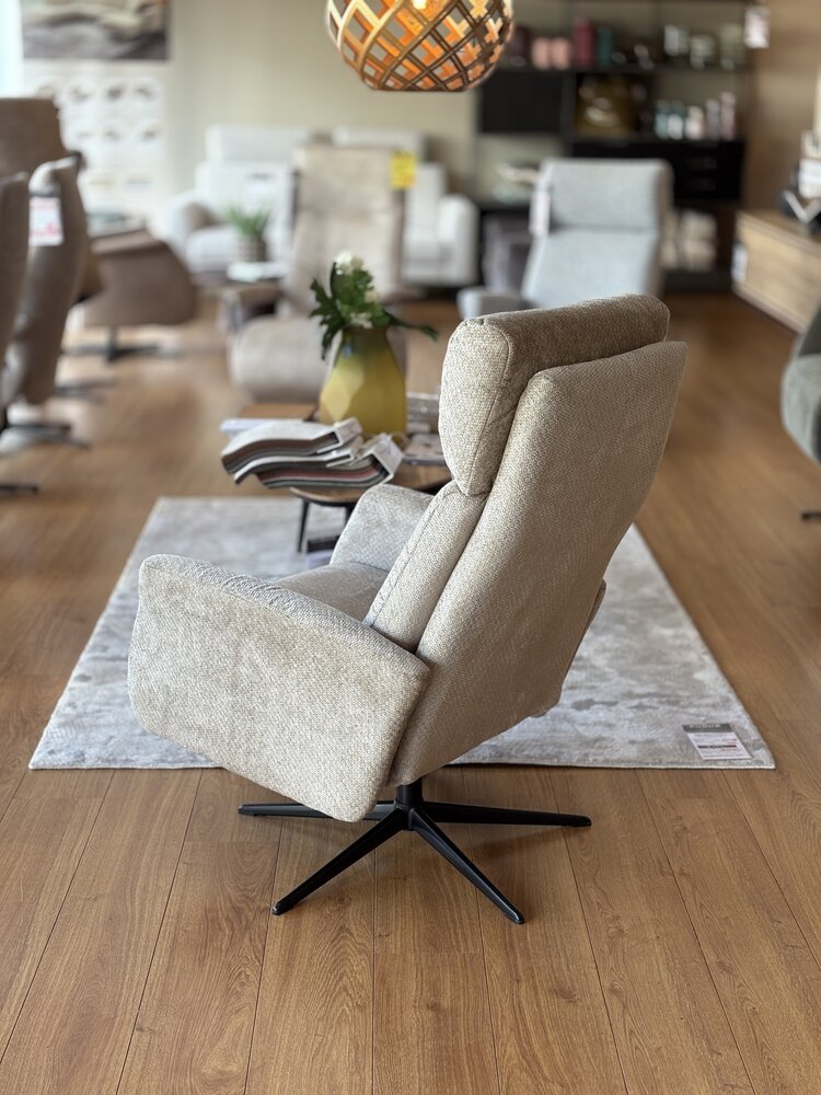 milan, relaxfauteuil, stof, desert, kubus, wonen, culemborg, relax, fauteuils