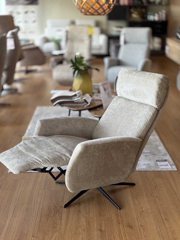 milan, relaxfauteuil, stof, desert, kubus, wonen, culemborg, relax, fauteuils