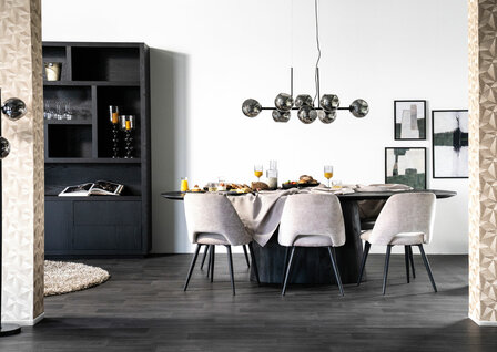 Aron-eetkamertafel-ovaal-mango-hout-eleonora-kubus-wonen-culemborg-eetkamertafels-houten-tafels