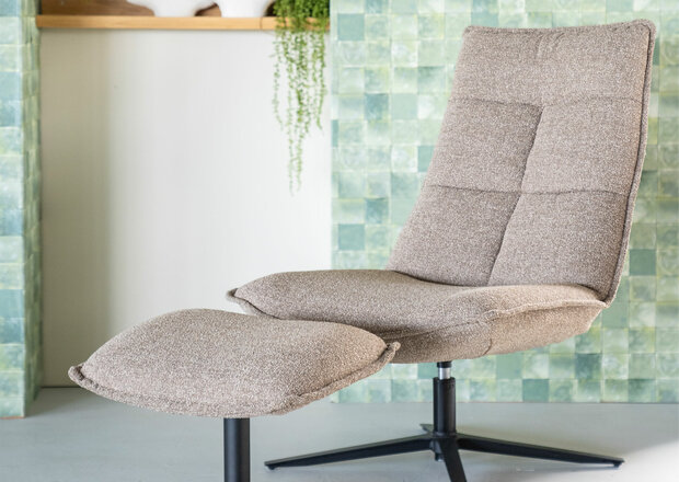 eleonora, marcus, fauteuil, draaifauteuil, stof, beige, poef, baquer, kubus, wonen, culemborg, 