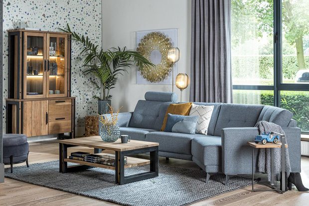 Makalu,kasten,programma,wooncollectie,woonprogramma,makalu,kikar,kikarhout,nerven,warme,uitstraling,india,houttint,sfeervol,kas